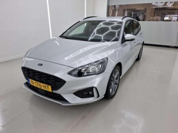 Ford Focus 1.0 EcoBoost Hybrid ST Line X Business 2021 - voorkant