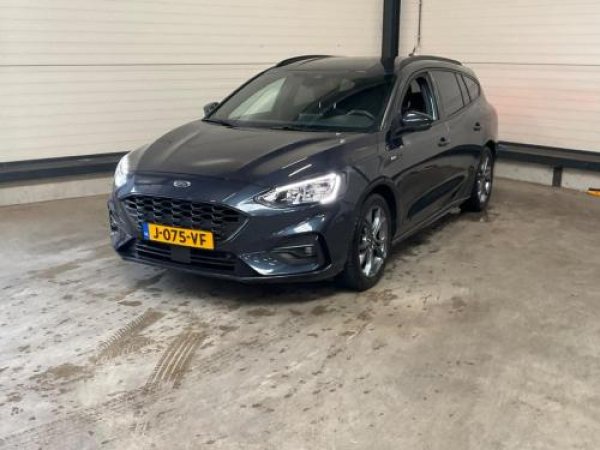 Ford Focus 1.0 EcoBoost Hybrid ST Line X Business 2020 - voorkant