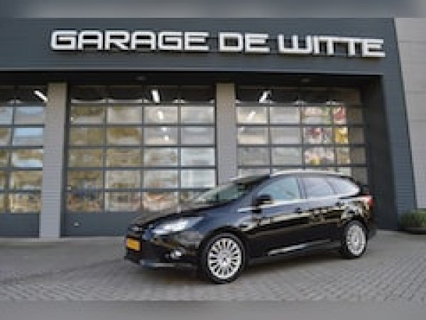 Ford Focus 1.6 EcoBoost Trend 2011 - voorkant
