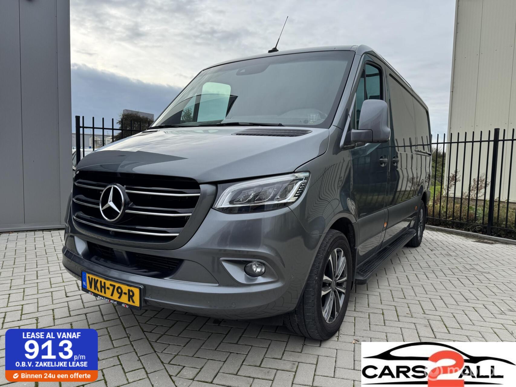 Mercedes-Benz Sprinter 319 3.0 CDI L2H2 DC EURO VI-D 2021 - voorkant