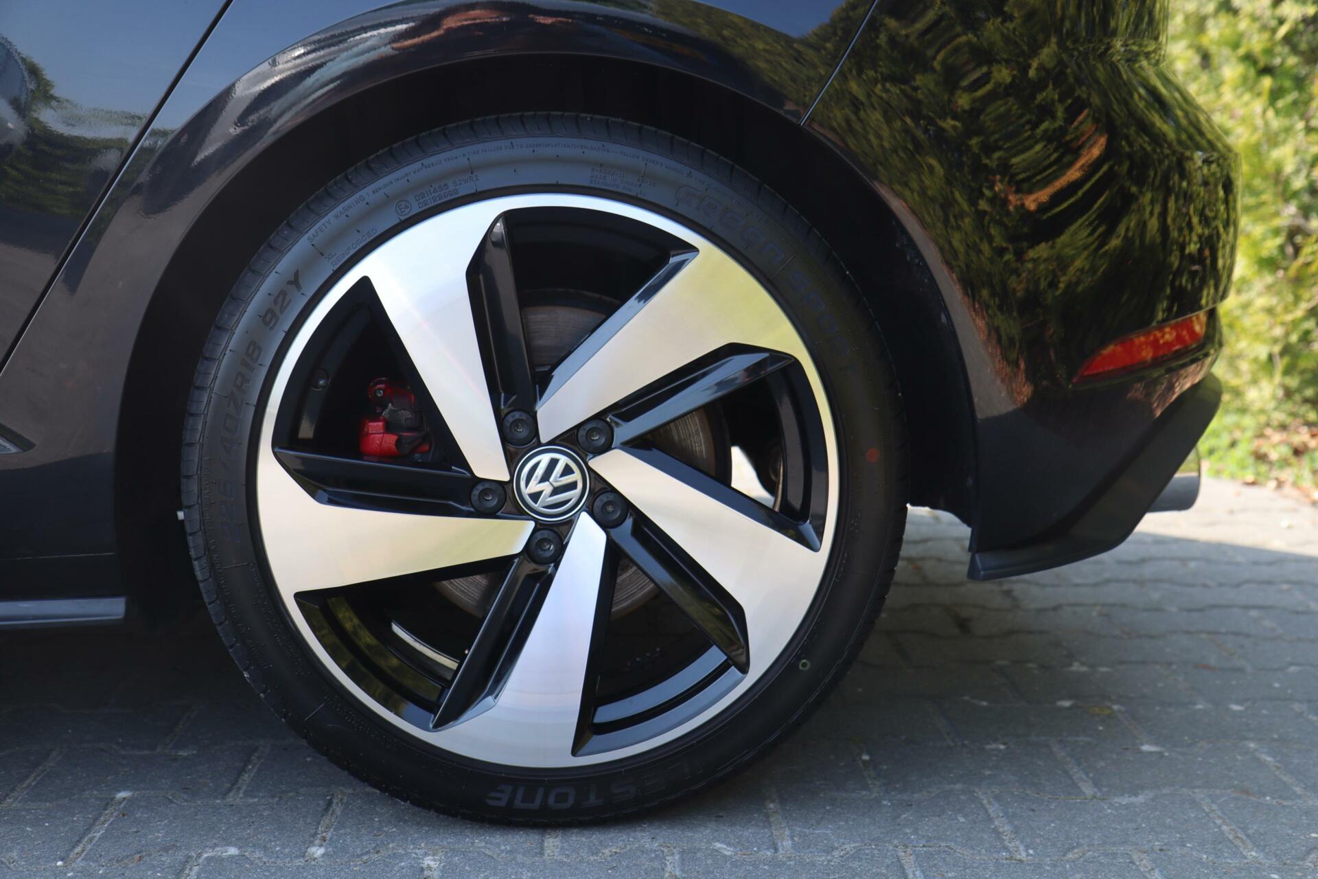 Foto van Volkswagen Golf 7.5