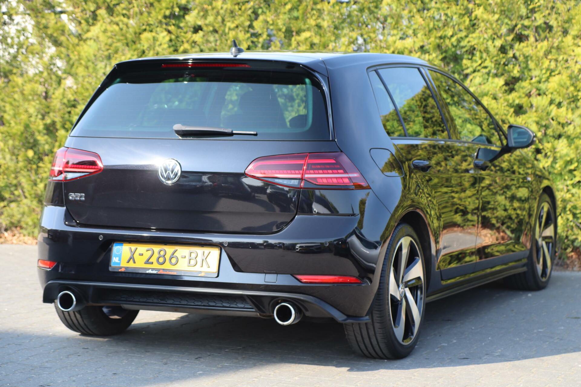 Foto van Volkswagen Golf 7.5