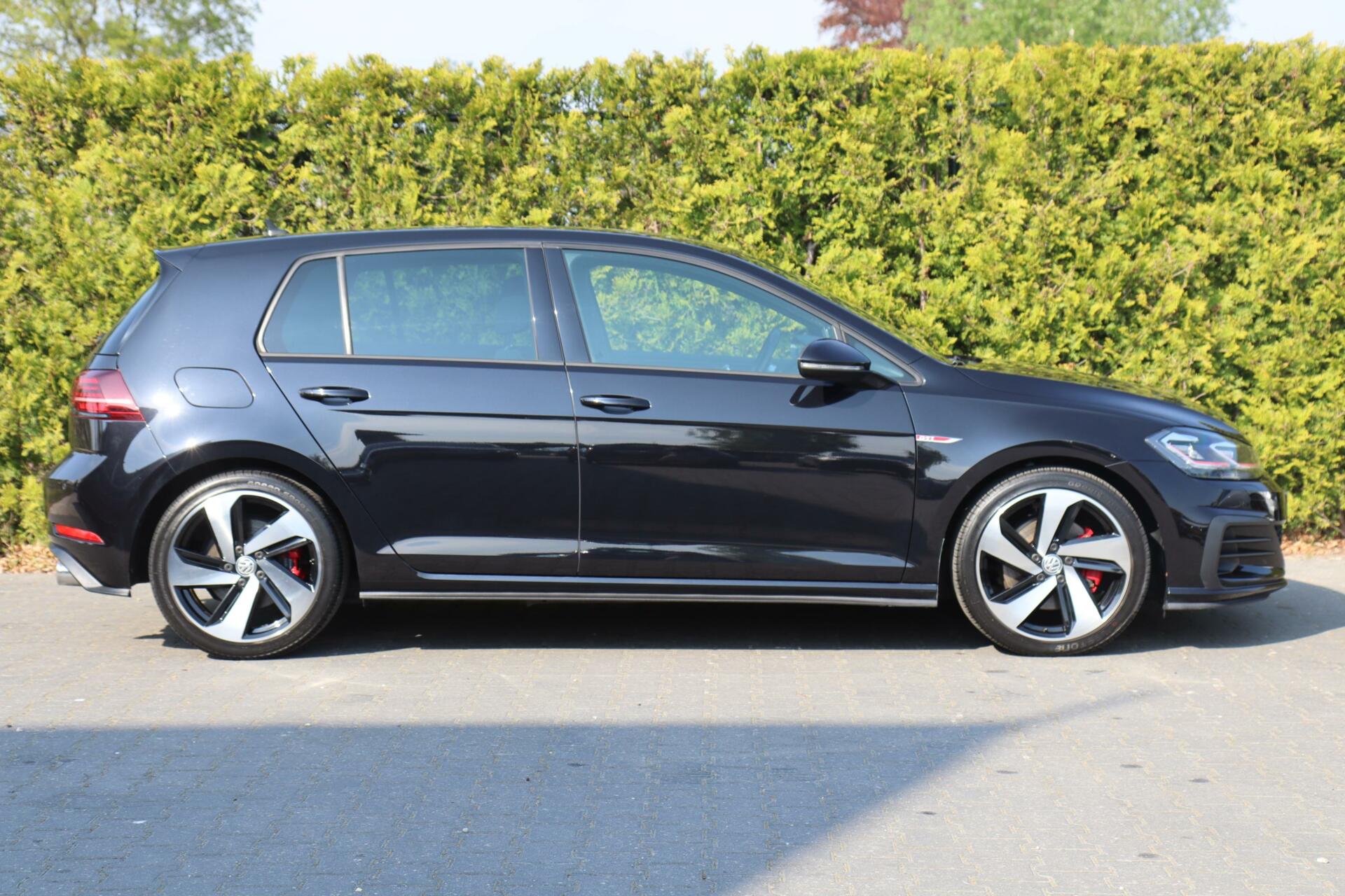Foto van Volkswagen Golf 7.5