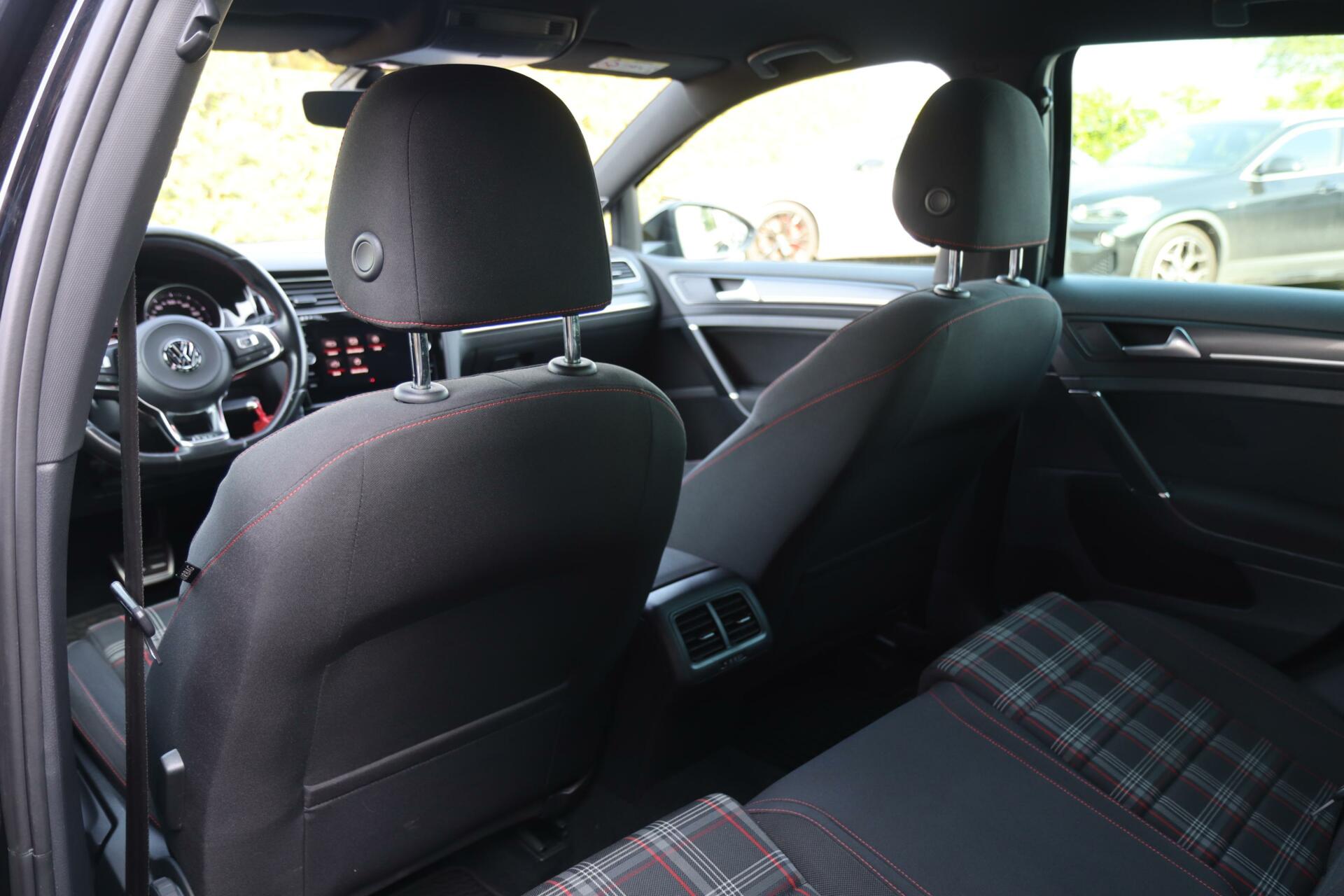 Foto van Volkswagen Golf 7.5