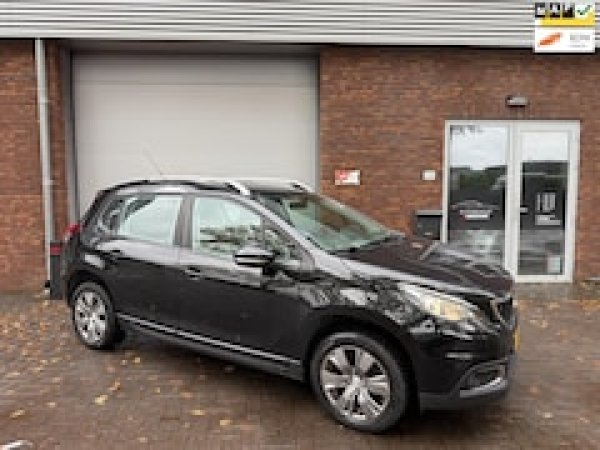 Peugeot 2008 1.2 PureTech Blue Lion 2018 - voorkant
