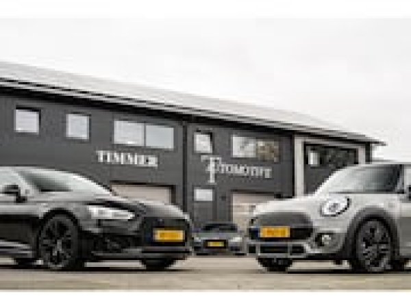 Volkswagen Tiguan 1.4 TSI Highline Business R 2018 - voorkant