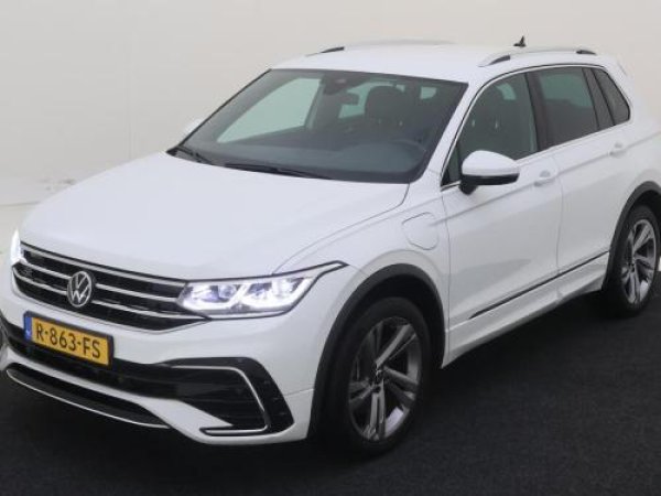 Volkswagen Tiguan 1.4 TSI eHybrid R-Line Business+ 2022 - voorkant
