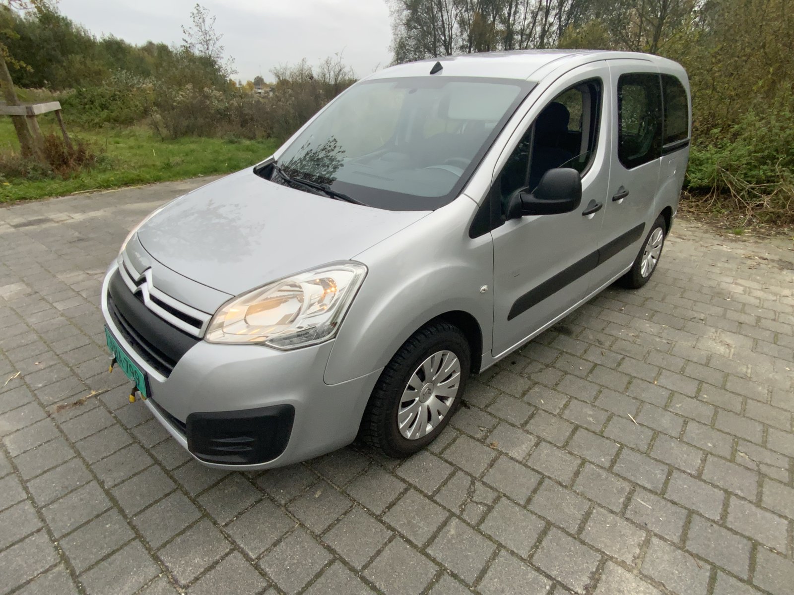Citroen Berlingo 1.6 BlueHDi Feel Automaat, Euro 6, NL auto... 2017 - voorkant