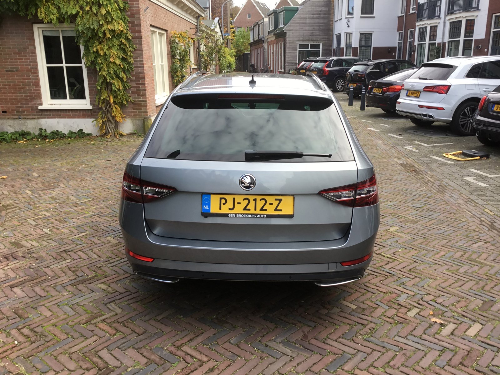 Inspectiefoto van Skoda Superb Combi