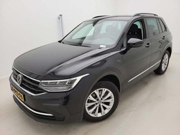 Volkswagen Tiguan 1.5 TSI Life Business 2020 - voorkant