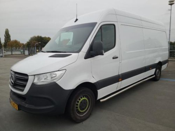 Mercedes-Benz Sprinter 315 1.9 CDI L3H2 DC 2021 - voorkant