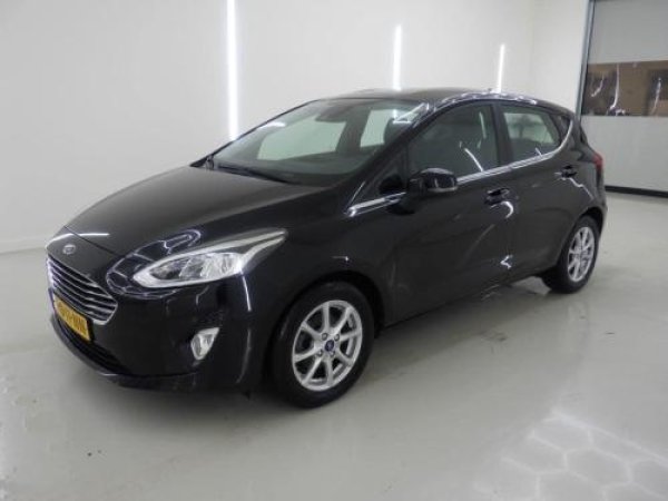 Ford Fiesta 1.0 EcoBoost Hybrid Titanium 2020 - voorkant