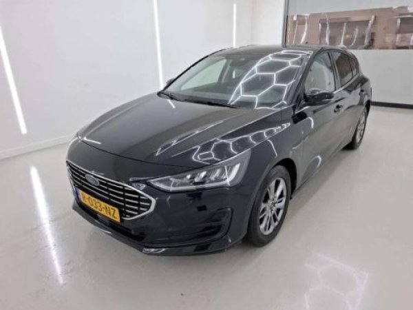 Ford Focus 1.0 EcoBoost Hybrid Titanium Style 2022 - voorkant