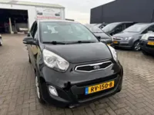 Kia Picanto 1.0 CVVT 2011 - voorkant