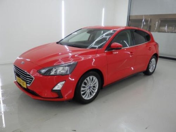 Ford Focus 1.0 EcoBoost Hybrid Titanium X Business 2020 - voorkant