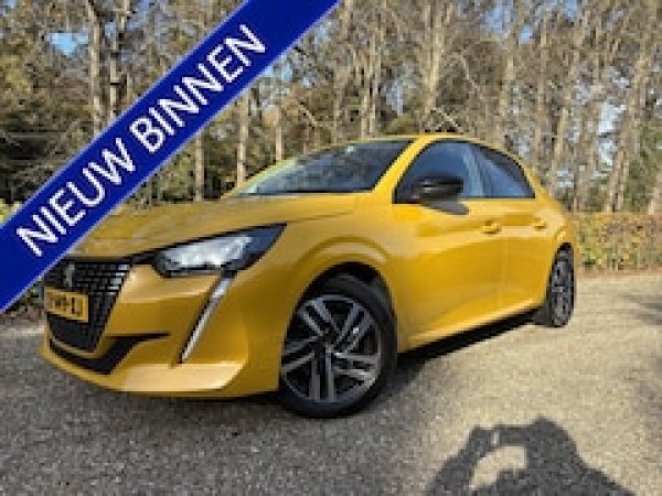 Peugeot 208 1.2 PureTech Allure 2022 - voorkant