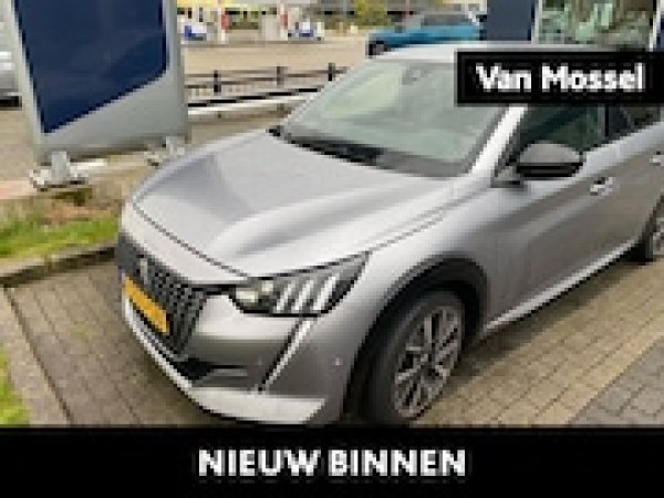 Peugeot 208 1.2 PureTech GT 2022 - voorkant