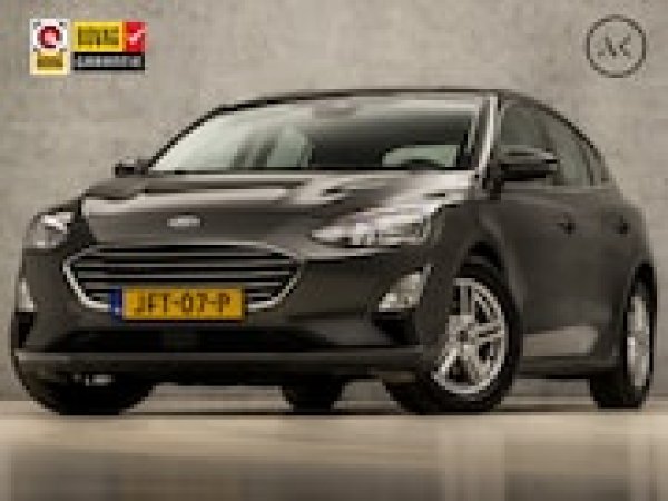 Ford Focus 1.0 EcoBoost Titanium Business 2019 - voorkant
