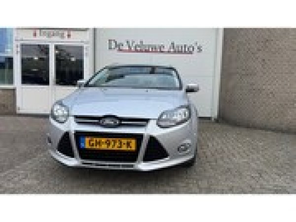 Ford Focus 1.0 EcoBoost Titanium 2014 - voorkant