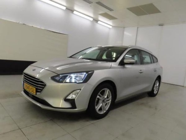 Ford Focus 1.0 EcoBoost Hybrid Trend Edition Business 2020 - voorkant