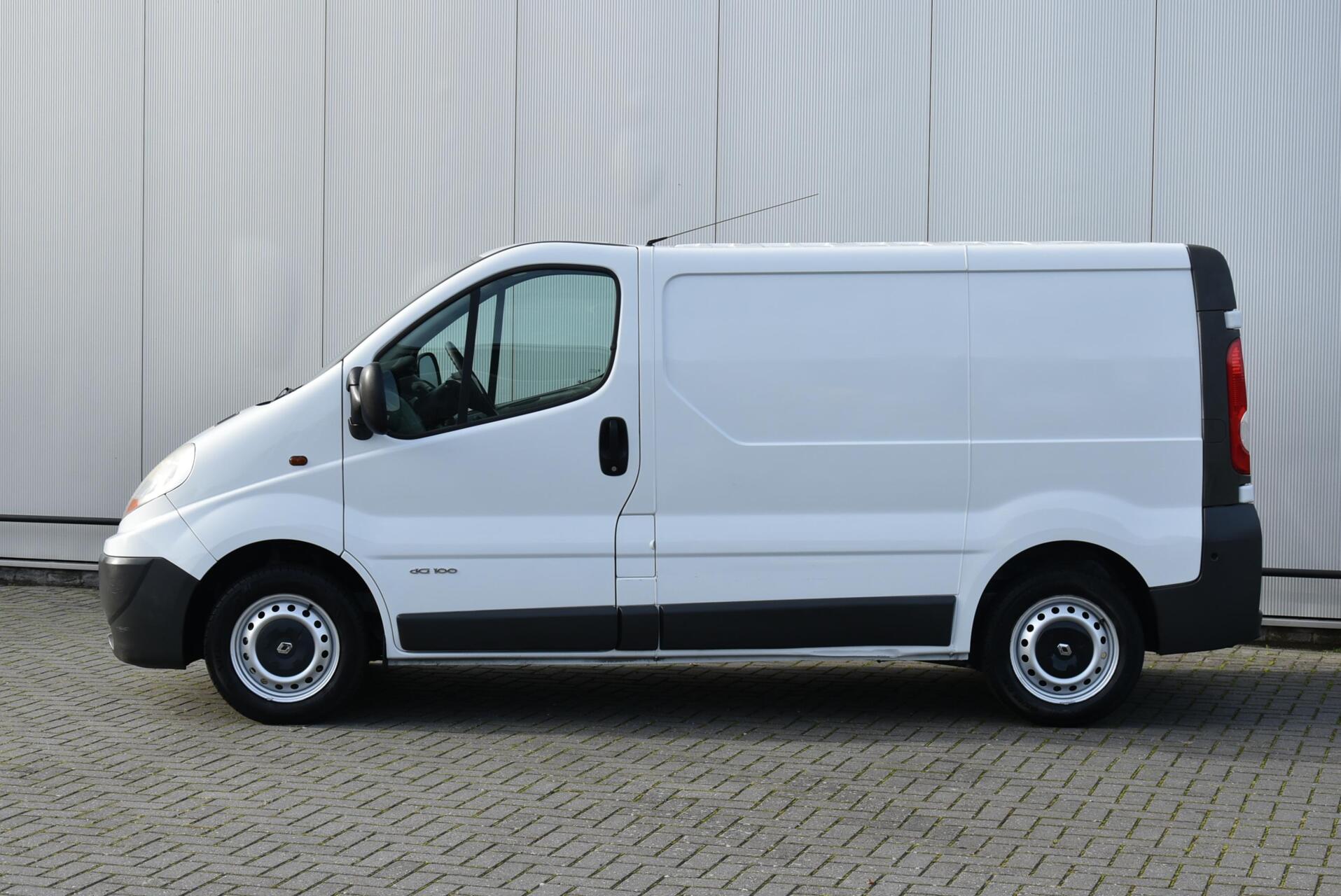 Foto van Renault Trafic 1000 L1 H1 1.9 Dci 100