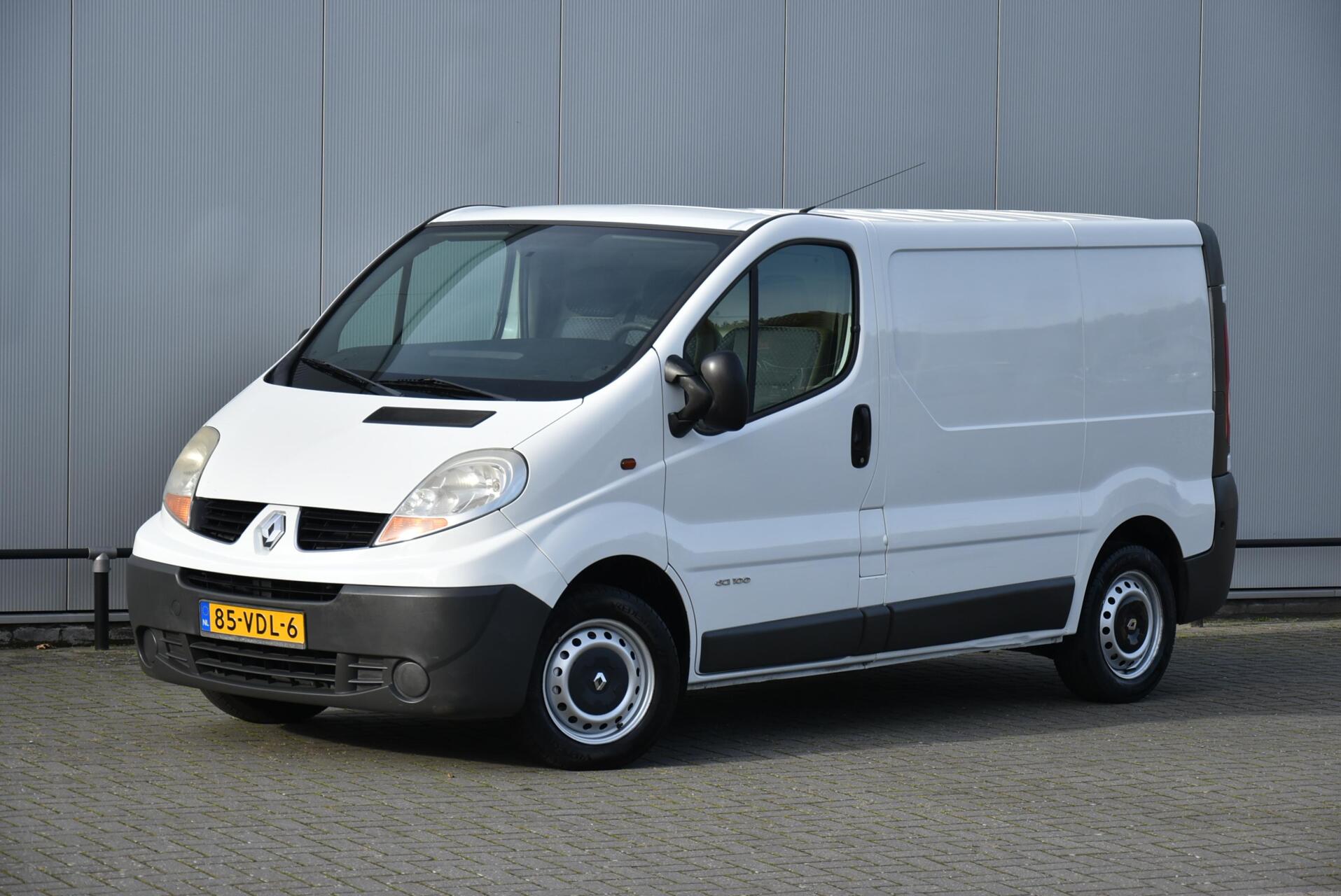 Foto van Renault Trafic 1000 L1 H1 1.9 Dci 100