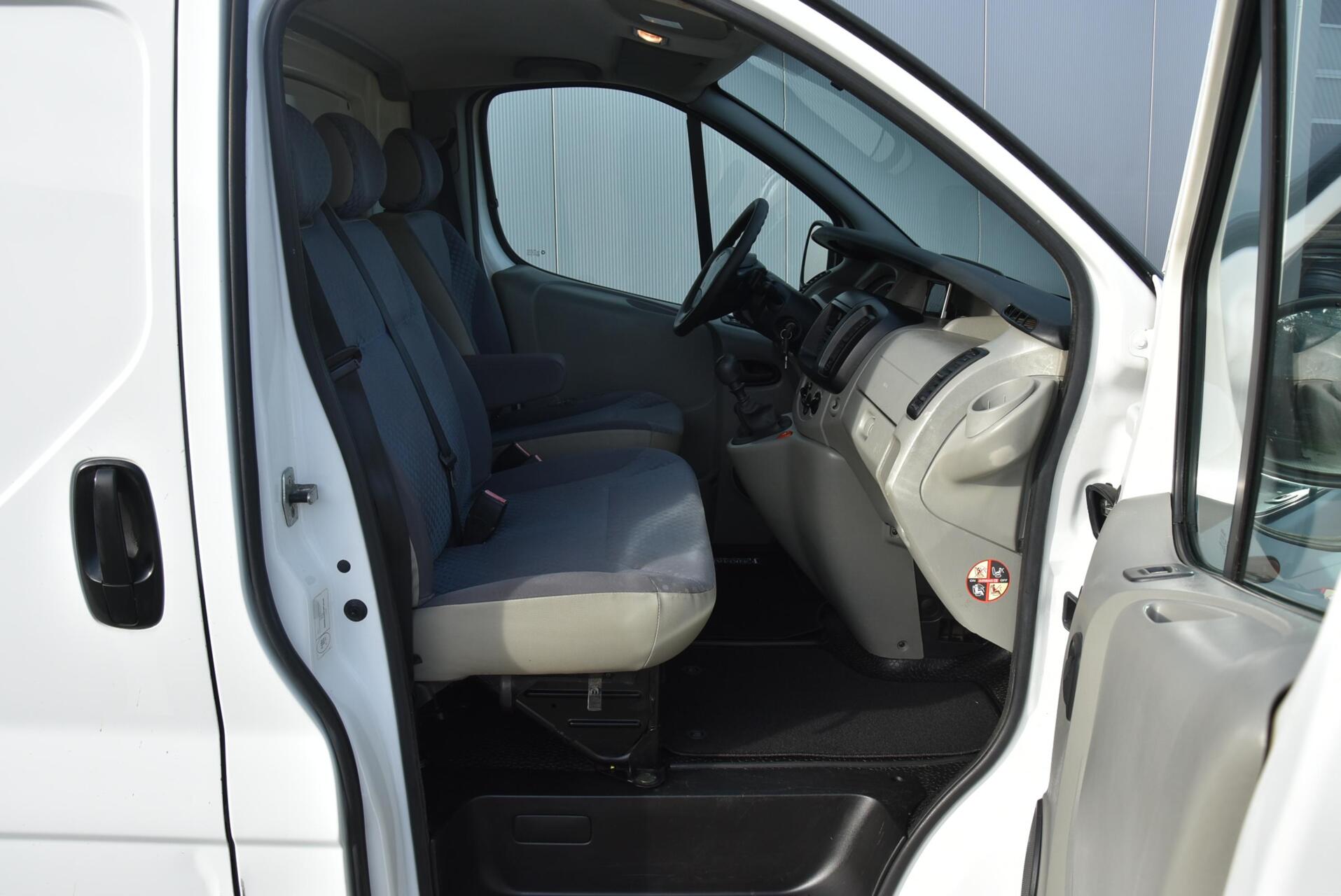 Foto van Renault Trafic 1000 L1 H1 1.9 Dci 100