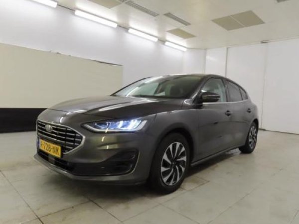 Ford Focus 1.0 EcoBoost Hybrid Titanium Style 2022 - voorkant