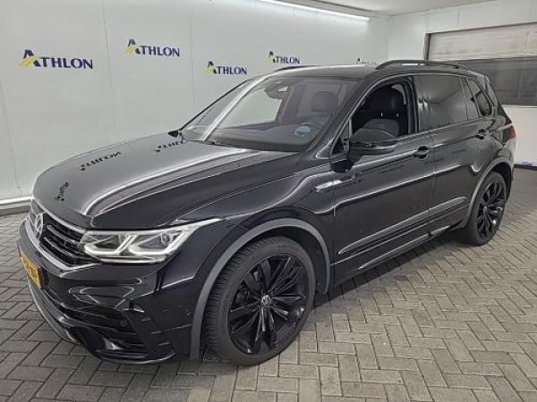 Volkswagen Tiguan 1.5 TSI R-Line Business+ 2021 - voorkant