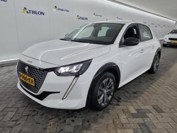 Peugeot 208 EV Active Pack 2022 - voorkant