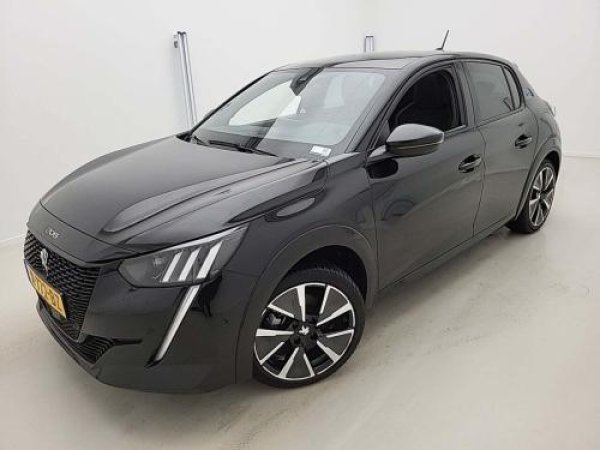 Peugeot 208 EV GT Pack 2022 - voorkant
