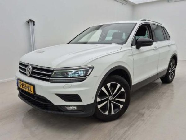 Volkswagen Tiguan 2.0 TDI Highline 2020 - voorkant
