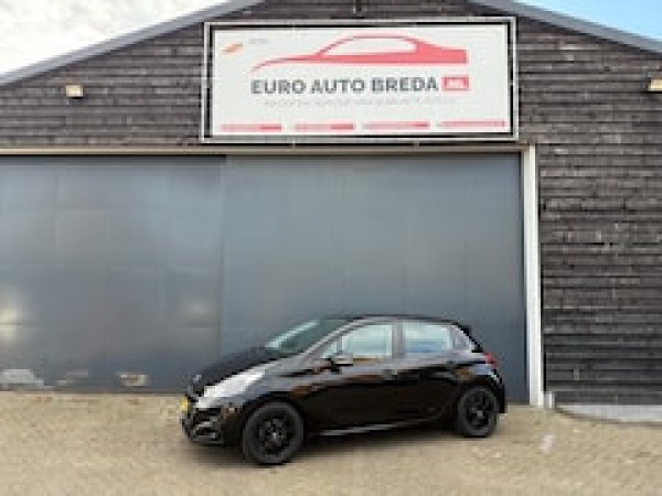 Peugeot 208 1.2 PureTech Blue Lion 2018 - voorkant