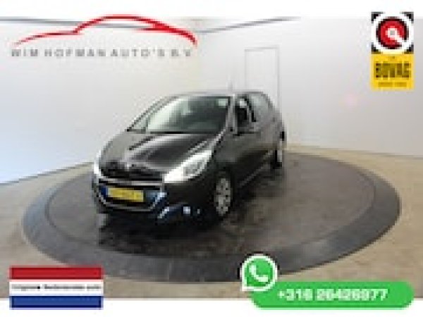 Peugeot 208 1.2 PureTech Blue Lion 2017 - voorkant