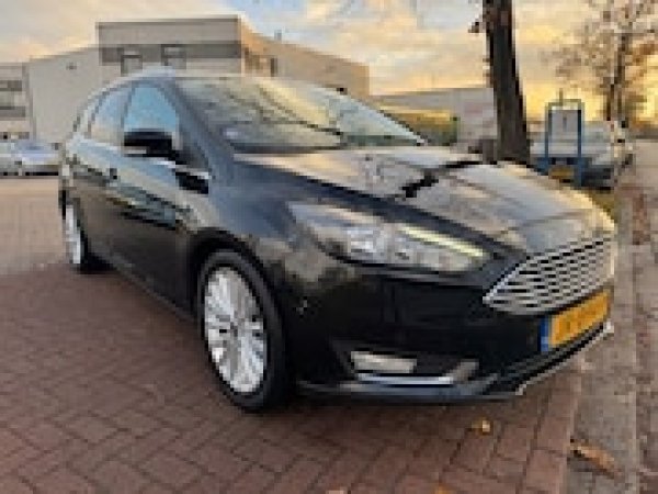 Ford Focus 1.0 Titanium 2016 - voorkant