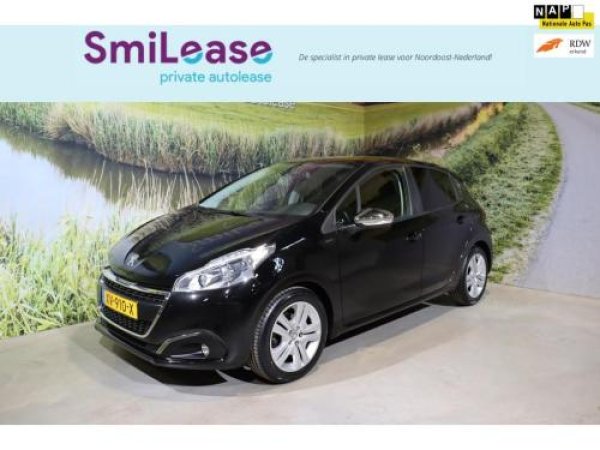 Peugeot 208 1.2 PureTech Signature 2019 - voorkant