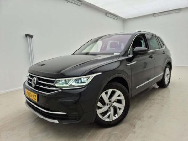 Volkswagen Tiguan 1.5 TSI Elegance 2021 - voorkant