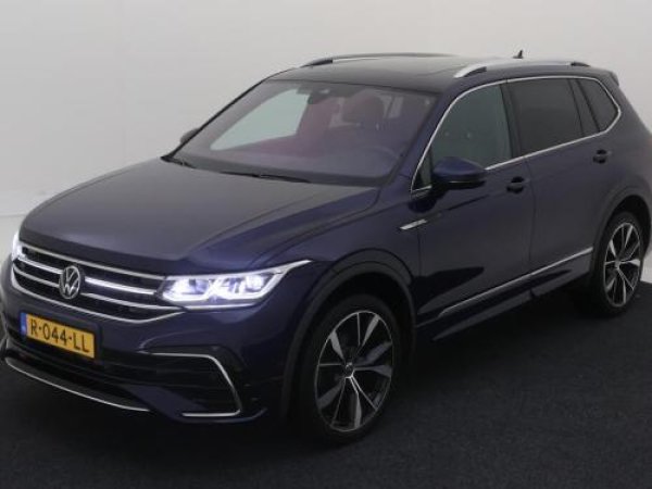 Volkswagen Tiguan 1.5 TSI R-Line Business+ 2022 - voorkant