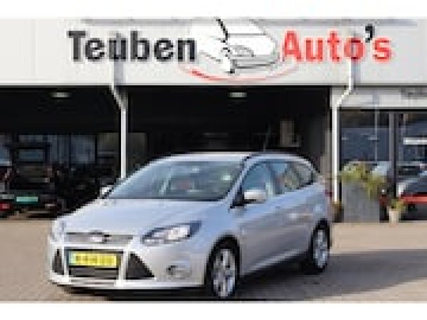 Ford Focus 1.0 EcoBoost Titanium 2014 - voorkant