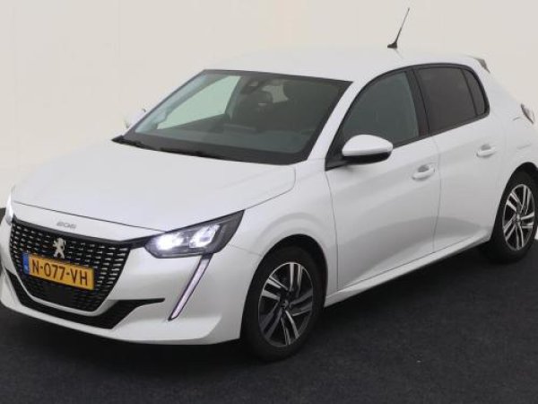 Peugeot 208 1.2 PureTech Allure Pack 2022 - voorkant