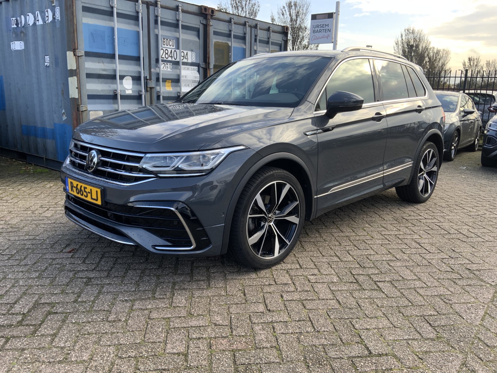 Volkswagen Tiguan 1.5 TSI R-Line Business+ 2022 - voorkant