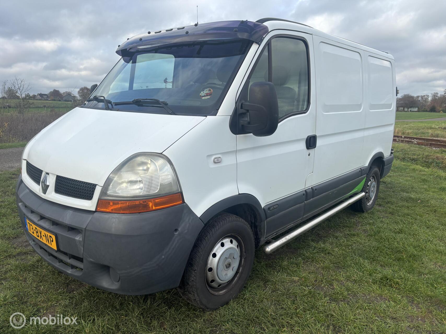 Foto van Renault Master 3.3t L1h1 2.5 Dci 100