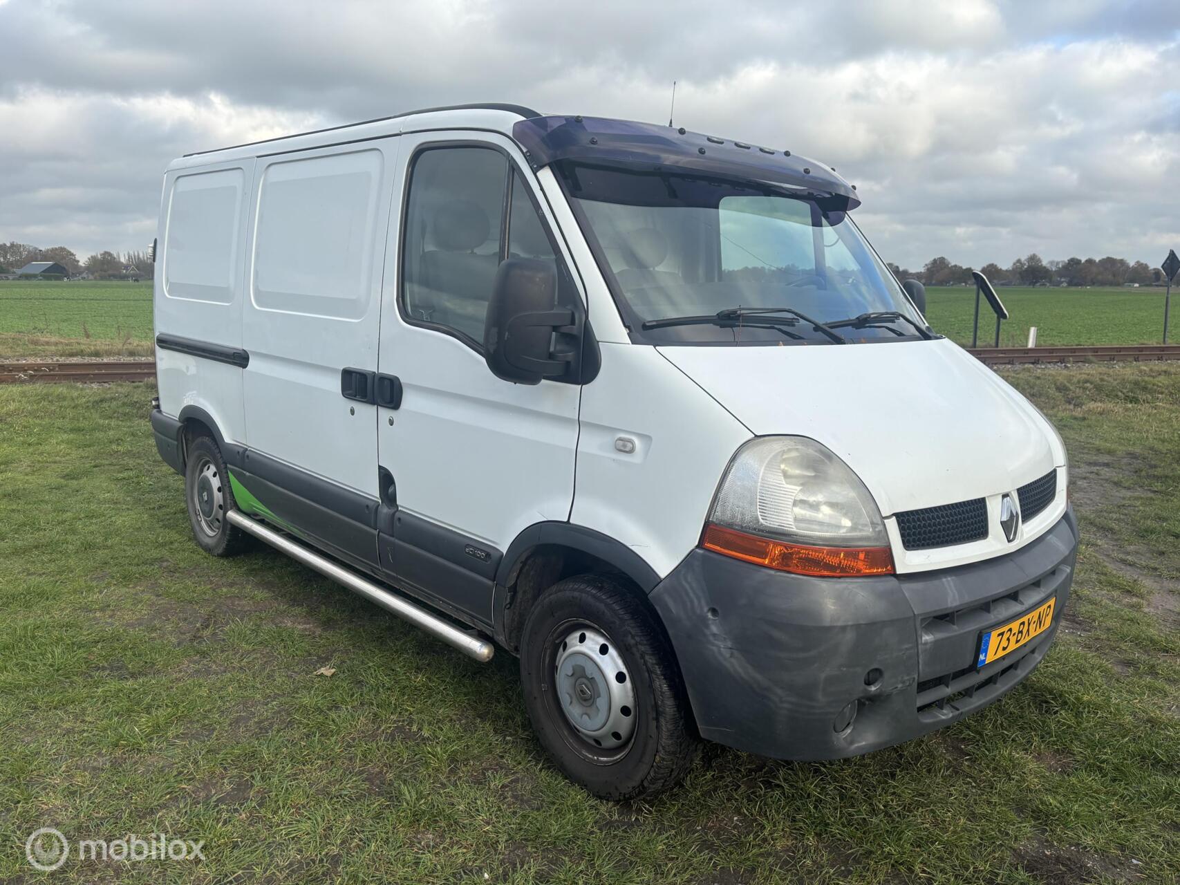 Foto van Renault Master 3.3t L1h1 2.5 Dci 100