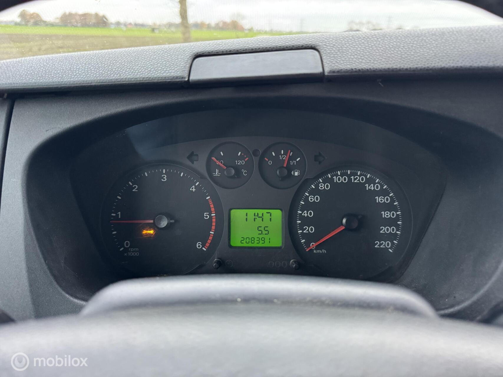 Foto van Ford Transit 260s Van 85dpf LR 4.23