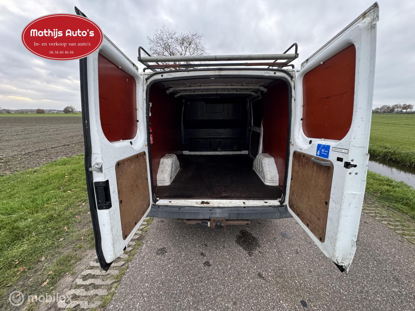 Foto van Ford Transit 260s Van 85dpf LR 4.23