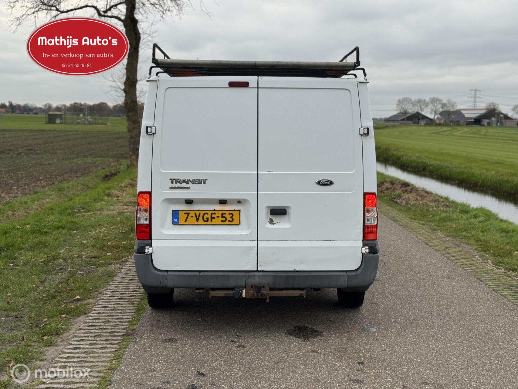 Foto van Ford Transit 260s Van 85dpf LR 4.23