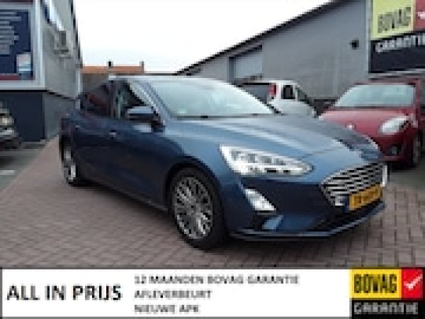 Ford Focus 1.0 EcoBoost Titanium Business 2018 - voorkant