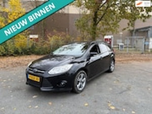 Ford Focus 1.0 EcoBoost Titanium 2013 - voorkant