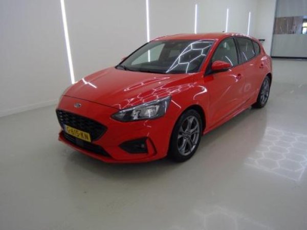 Ford Focus 1.0 EcoBoost ST Line Business 2019 - voorkant