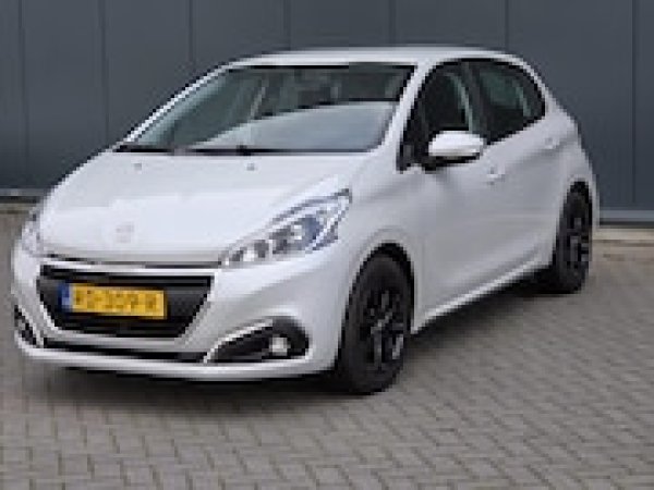 Peugeot 208 1.2 PureTech Blue Lion 2017 - voorkant